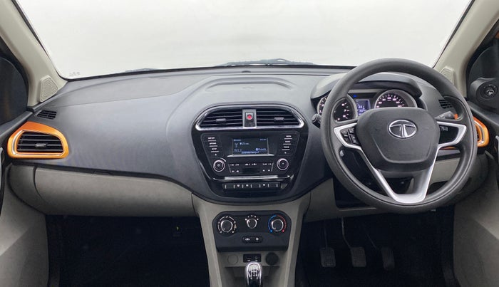 2017 Tata Tiago XZ 1.2 REVOTRON, Petrol, Manual, 35,310 km, Dashboard