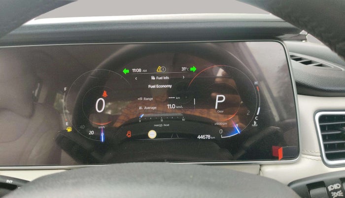 2023 Mahindra XUV700 AX 7 LUXURY D AT 7 STR, Diesel, Automatic, 44,677 km, Odometer Image