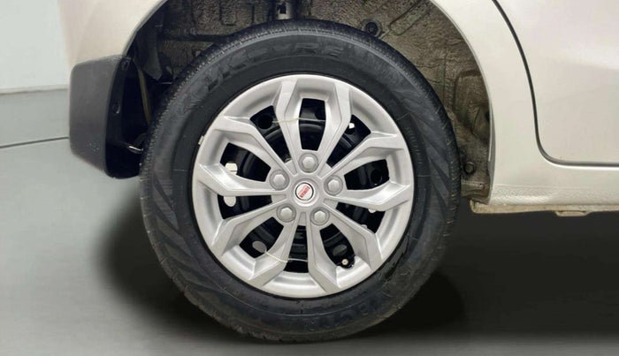 2016 Maruti Celerio VXI AMT, Petrol, Automatic, 32,009 km, Right Rear Wheel