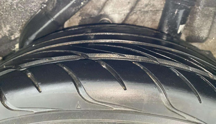 2018 Hyundai Verna 1.6 VTVT SX, Petrol, Manual, 68,123 km, Left Rear Tyre Tread