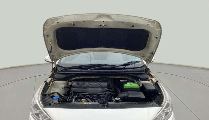 2018 Hyundai Verna 1.6 VTVT SX, Petrol, Manual, 68,123 km, Open Bonet