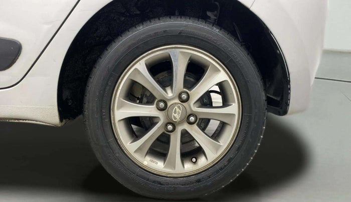 2015 Hyundai Grand i10 ASTA (O) 1.2 KAPPA VTVT, Petrol, Manual, 74,936 km, Left Rear Wheel