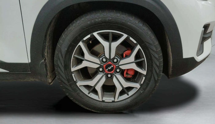 2022 KIA SELTOS GTX PLUS AT 1.5 DIESEL, Diesel, Automatic, 48,674 km, Right Front Wheel