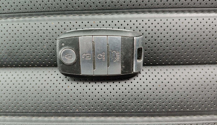 2022 KIA SELTOS GTX PLUS AT 1.5 DIESEL, Diesel, Automatic, 48,674 km, Key Close Up