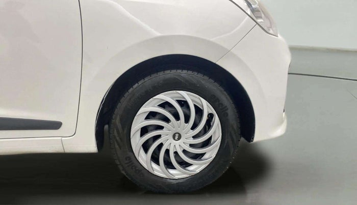 2017 Hyundai Grand i10 SPORTZ 1.2 KAPPA VTVT, Petrol, Manual, 73,725 km, Right Front Wheel