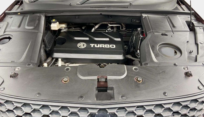 2021 MG HECTOR PLUS SHARP 1.5 PETROL TURBO HYBRID MT 6-STR, Petrol, Manual, 8,067 km, Open Bonet