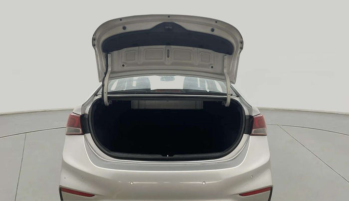 2018 Hyundai Verna 1.6 VTVT SX, Petrol, Manual, 59,585 km, Boot Inside
