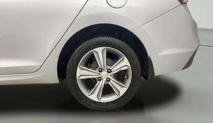 2018 Hyundai Verna 1.6 VTVT SX, Petrol, Manual, 59,585 km, Left Rear Wheel