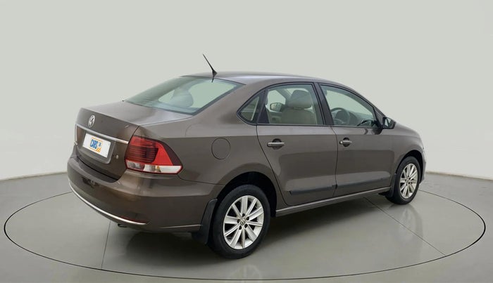2015 Volkswagen Vento HIGHLINE 1.6 MPI, Petrol, Manual, 62,745 km, Right Back Diagonal