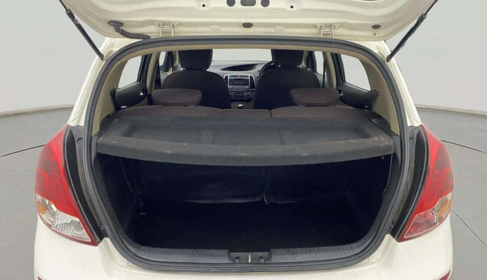 2014 Hyundai Elite i20 SPORTZ 1.2, Petrol, Manual, 70,138 km, Boot Inside