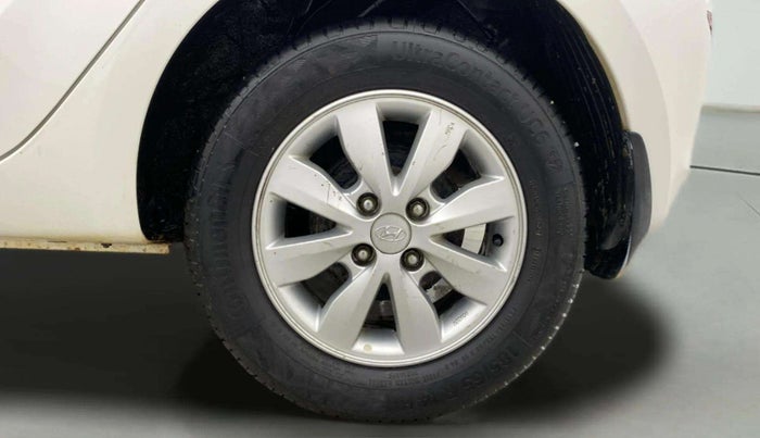 2014 Hyundai Elite i20 SPORTZ 1.2, Petrol, Manual, 70,138 km, Left Rear Wheel