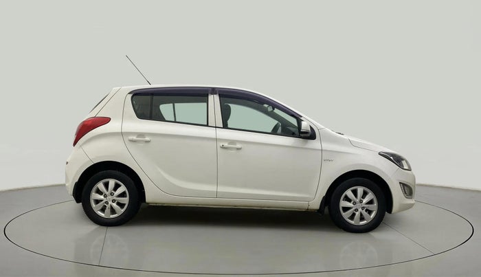 2014 Hyundai Elite i20 SPORTZ 1.2, Petrol, Manual, 70,138 km, Right Side View