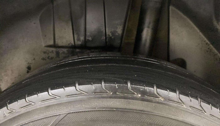 2017 Maruti Dzire VXI AMT, Petrol, Automatic, 58,792 km, Left Rear Tyre Tread