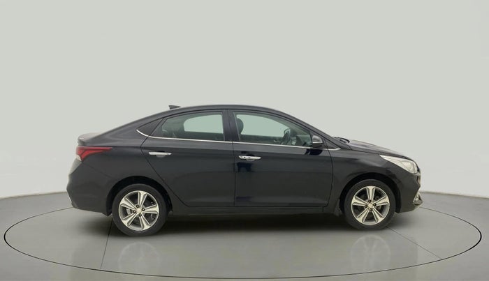 2018 Hyundai Verna 1.6 VTVT SX, Petrol, Manual, 29,835 km, Right Side View