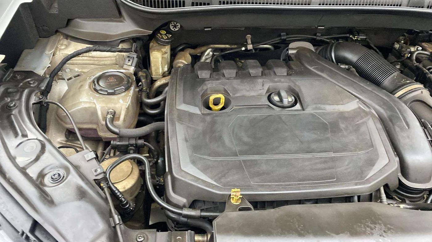 2022 Volkswagen TAIGUN GT PLUS 1.5 TSI DSG, Petrol, Automatic, 78,997 km, Engine View - Right