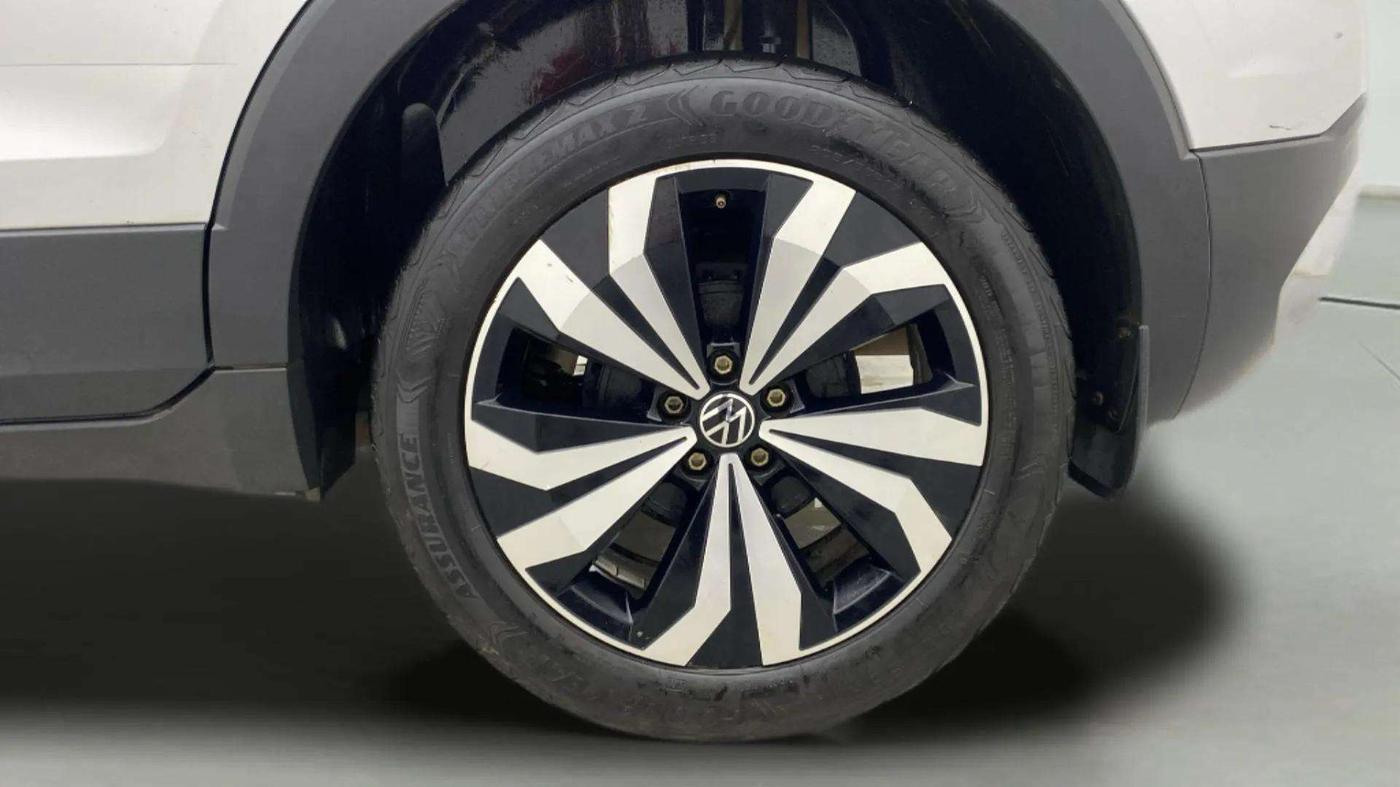 2022 Volkswagen TAIGUN GT PLUS 1.5 TSI DSG, Petrol, Automatic, 78,997 km, Left Rear Wheel