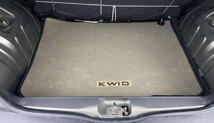 2018 Renault Kwid RXT 1.0 AMT (O), Petrol, Automatic, 17,563 km, Boot Open Zoomed View