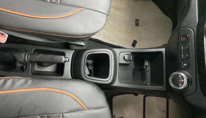 2018 Renault Kwid RXT 1.0 AMT (O), Petrol, Automatic, 17,563 km, Gear Lever