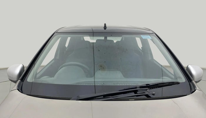 2018 Renault Kwid RXT 1.0 AMT (O), Petrol, Automatic, 17,563 km, Front Windshield
