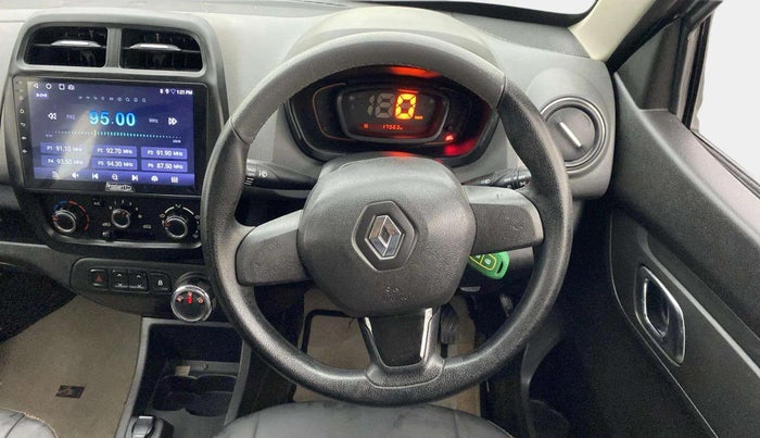 2018 Renault Kwid RXT 1.0 AMT (O), Petrol, Automatic, 17,563 km, Steering Wheel Close Up