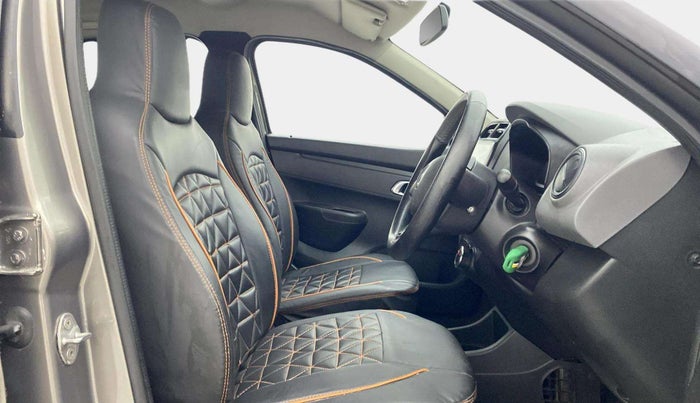 2018 Renault Kwid RXT 1.0 AMT (O), Petrol, Automatic, 17,563 km, Right Side Front Door Cabin