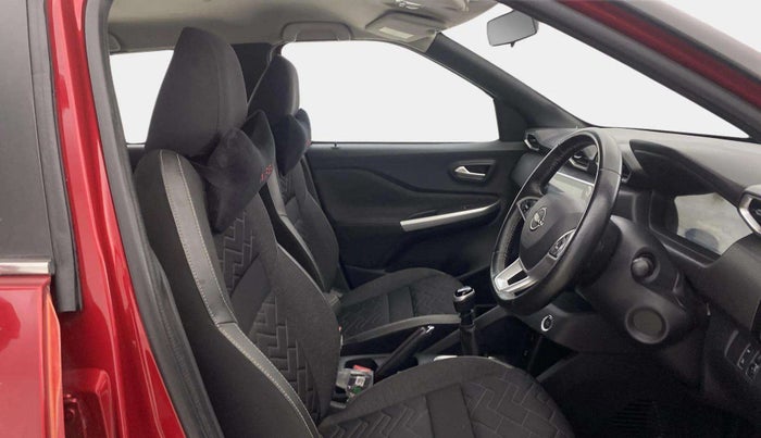 2021 Nissan MAGNITE XV PREMIUM DUAL TONE, Petrol, Manual, 27,874 km, Right Side Front Door Cabin