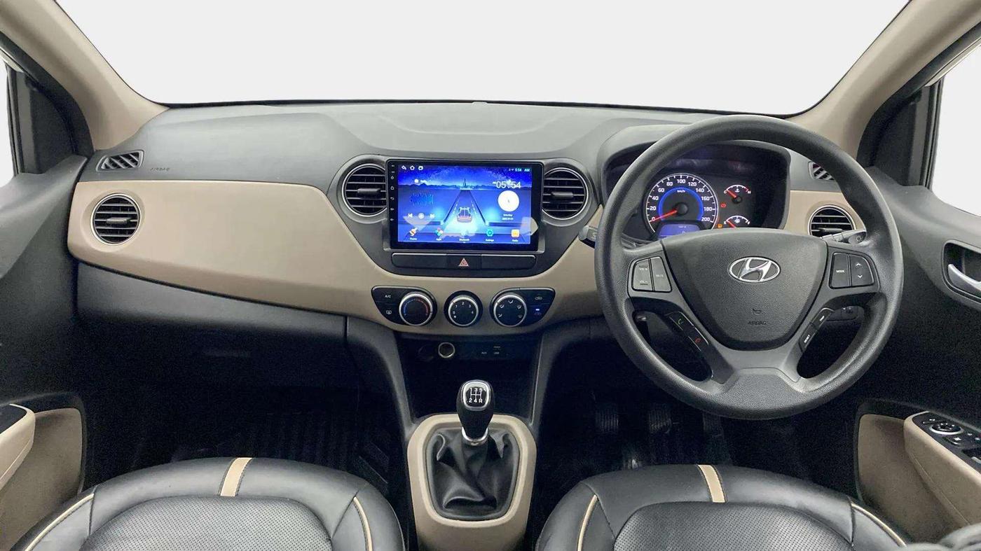 2016 Hyundai Grand i10 SPORTZ 1.2 KAPPA VTVT, Petrol, Manual, 67,555 km, Dashboard