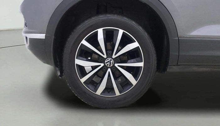 2021 Volkswagen T-ROC 1.5 TSI AT, Petrol, Automatic, 77,848 km, Right Rear Wheel