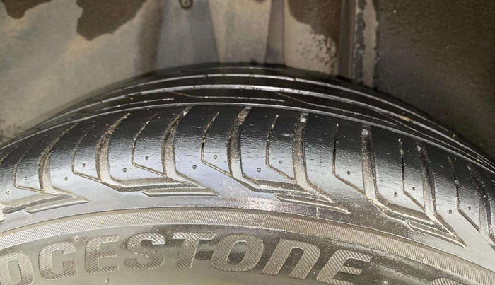 2021 Volkswagen T-ROC 1.5 TSI AT, Petrol, Automatic, 77,848 km, Left Rear Tyre Tread