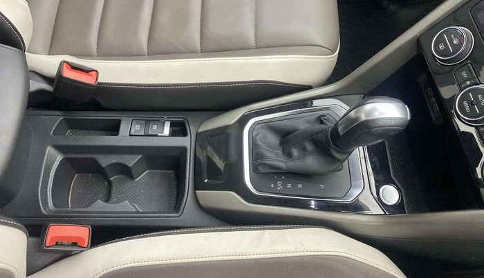 2021 Volkswagen T-ROC 1.5 TSI AT, Petrol, Automatic, 77,848 km, Gear Lever