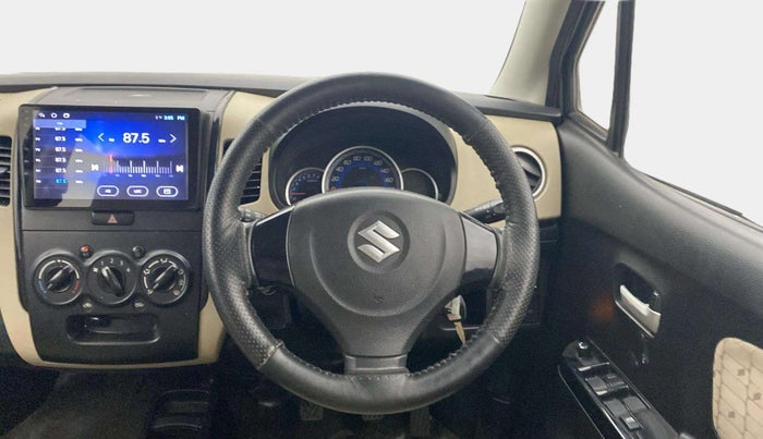 2017 Maruti Wagon R 1.0 VXI, CNG, Manual, 54,777 km, Steering Wheel Close Up