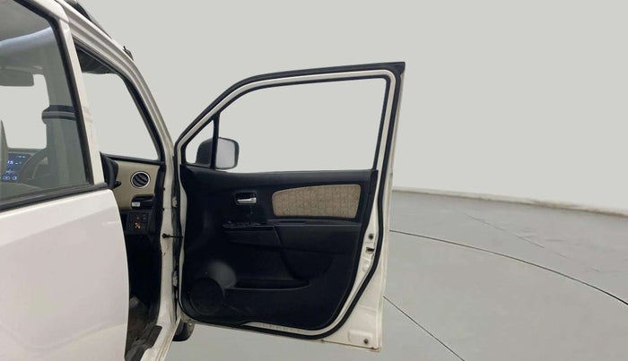 2017 Maruti Wagon R 1.0 VXI, CNG, Manual, 54,777 km, RHS Front Door