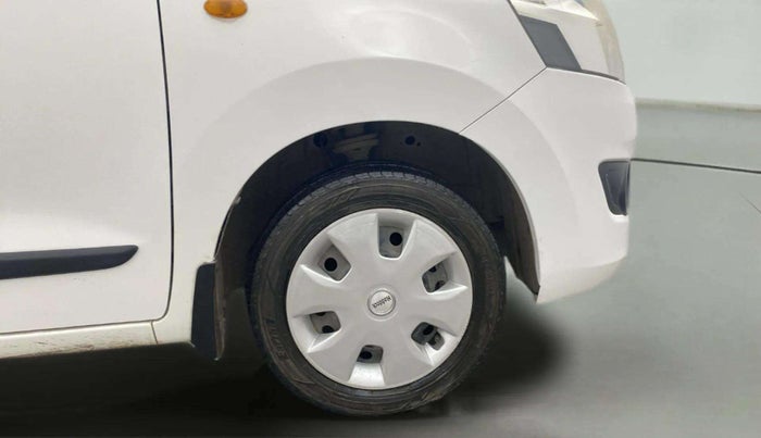 2017 Maruti Wagon R 1.0 VXI, CNG, Manual, 54,777 km, Right Front Wheel