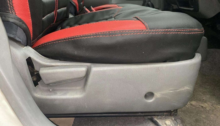 2013 Maruti Alto K10 VXI, Petrol, Manual, 68,441 km, Driver Side Adjustment Panel