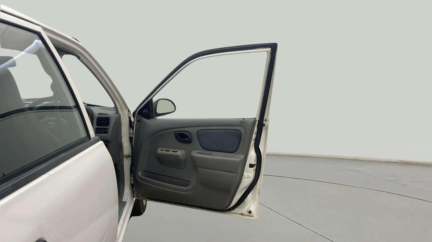 2013 Maruti Alto K10 VXI, Petrol, Manual, 68,441 km, RHS Front Door