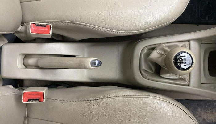 2014 Maruti Swift Dzire VXI, Petrol, Manual, 40,011 km, Gear Lever