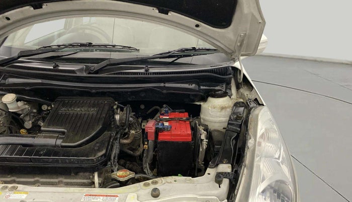 2014 Maruti Swift Dzire VXI, Petrol, Manual, 40,011 km, Engine View - Left
