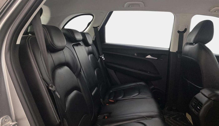2021 MG HECTOR SMART HYBRID 1.5 PETROL, Petrol, Manual, 41,447 km, Right Side Rear Door Cabin