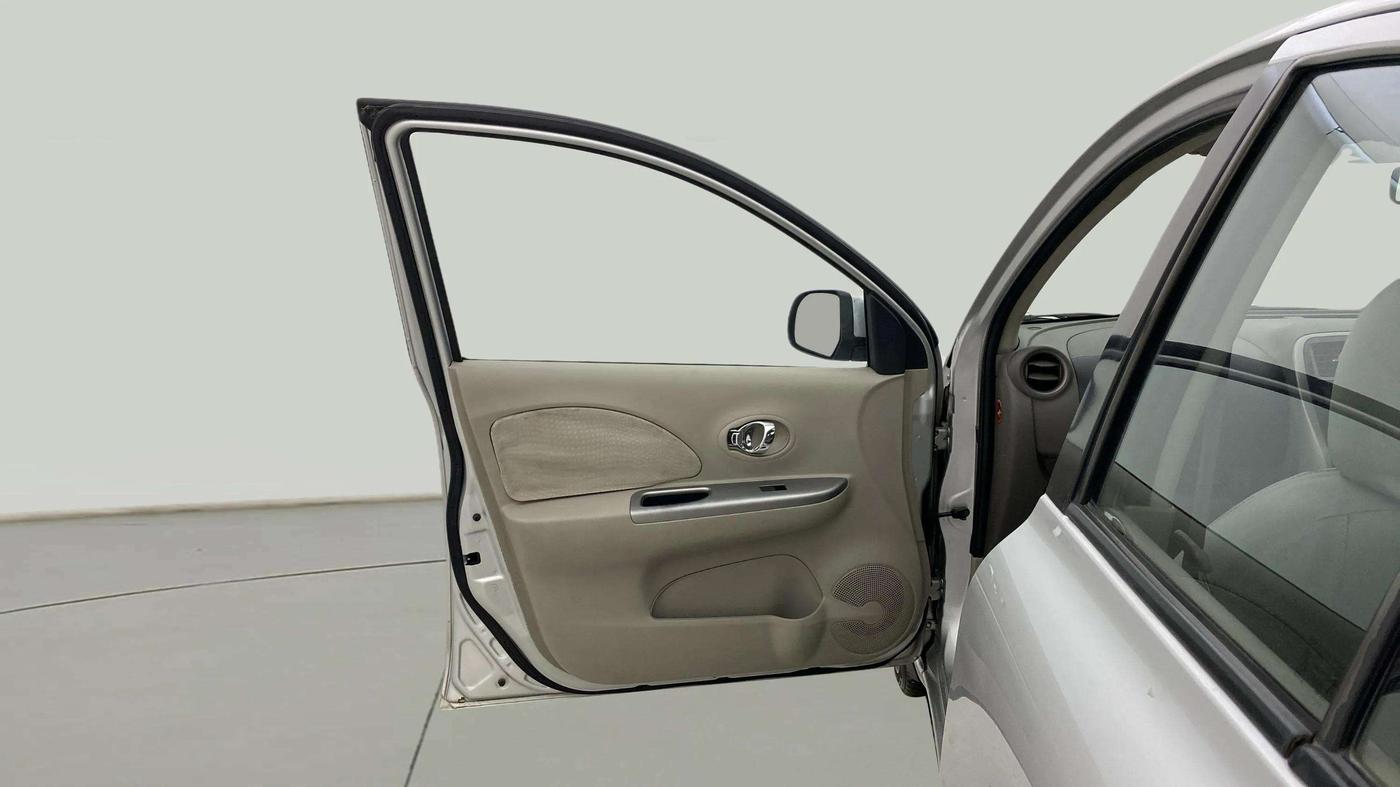 2015 Nissan Micra XV CVT, CNG, Automatic, 1,19,378 km, LHS Front Door