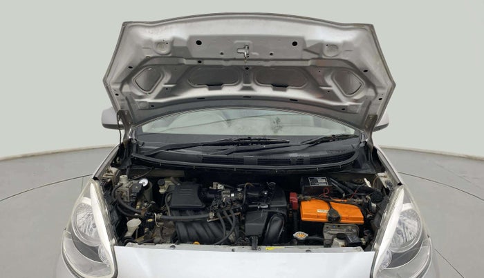 2015 Nissan Micra XV CVT, CNG, Automatic, 1,19,378 km, Open Bonet