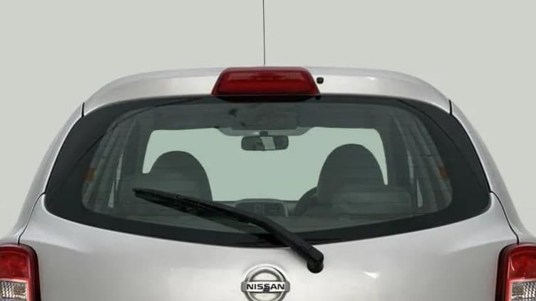 2015 Nissan Micra XV CVT, CNG, Automatic, 1,19,378 km, Rear Windshield