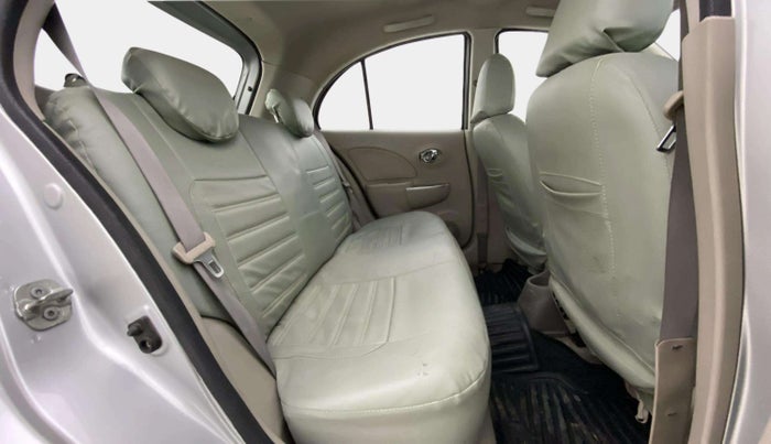2015 Nissan Micra XV CVT, CNG, Automatic, 1,19,378 km, Right Side Rear Door Cabin