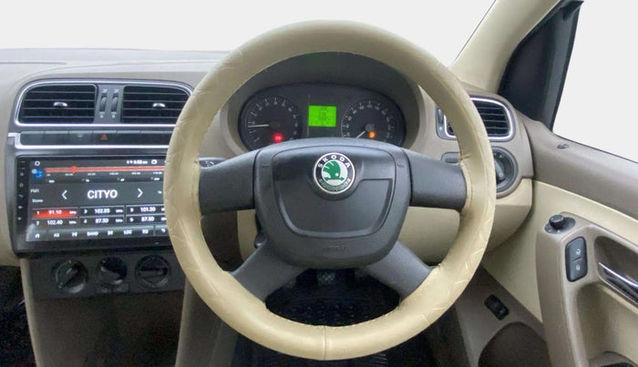 2012 Skoda Rapid AMBITION 1.6 TDI CR MT, Diesel, Manual, 50,085 km, Steering Wheel Close Up