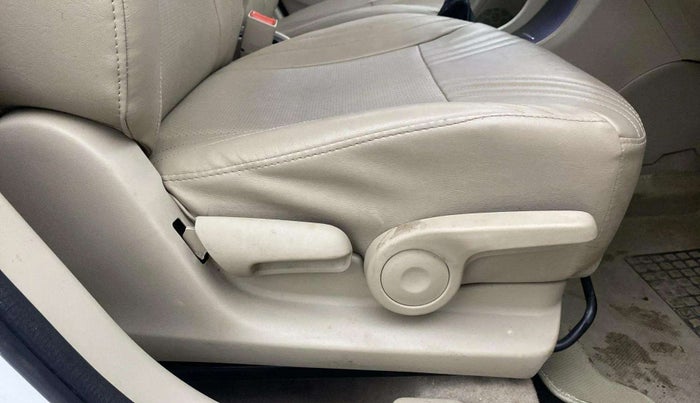 2020 Maruti Ciaz DELTA 1.5 SHVS MT PETROL, Petrol, Manual, 49,783 km, Driver Side Adjustment Panel
