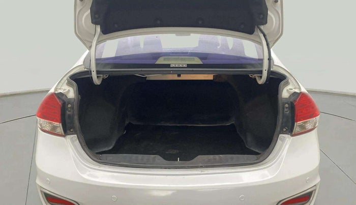 2020 Maruti Ciaz DELTA 1.5 SHVS MT PETROL, Petrol, Manual, 49,783 km, Boot Inside