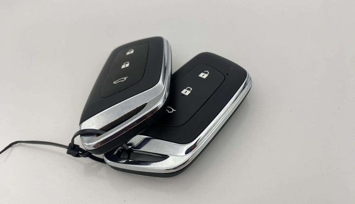 2021 MG HECTOR SHARP 1.5 PETROL CVT, Petrol, Automatic, 28,525 km, Key Close Up