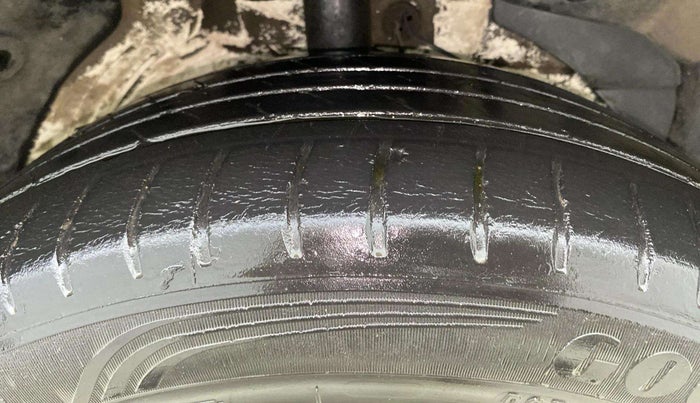 2021 MG HECTOR SHARP 1.5 PETROL CVT, Petrol, Automatic, 28,525 km, Right Front Tyre Tread