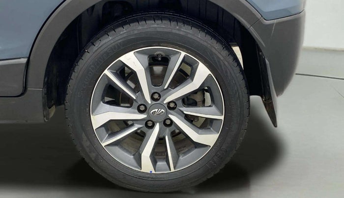 2021 Mahindra XUV300 W8 (O) 1.5 DIESEL, Diesel, Manual, 65,014 km, Left Rear Wheel