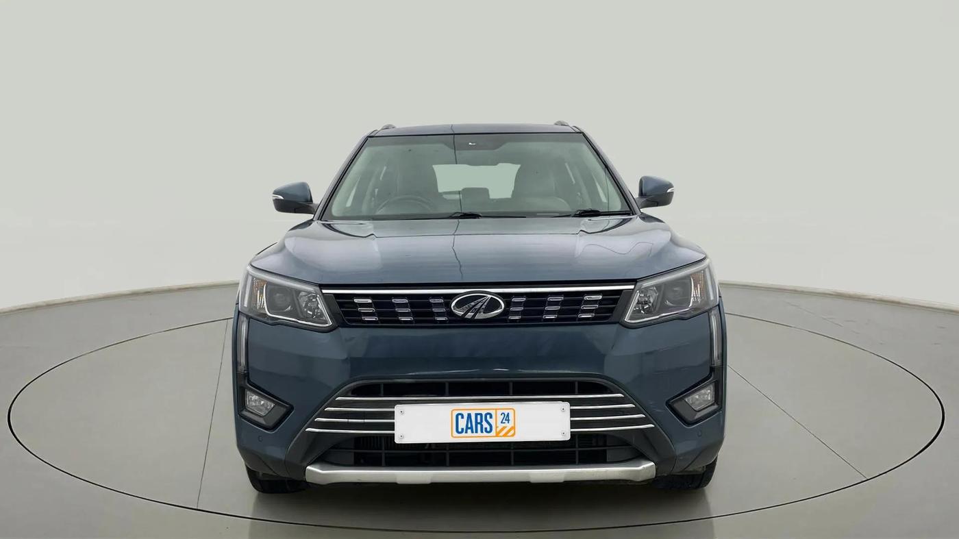 2021 Mahindra XUV300 W8 (O) 1.5 DIESEL, Diesel, Manual, 65,014 km, Front