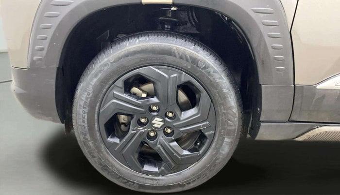 2023 Maruti BREZZA ZXI SMART HYBRID , Petrol, Manual, 42,821 km, Left Front Wheel